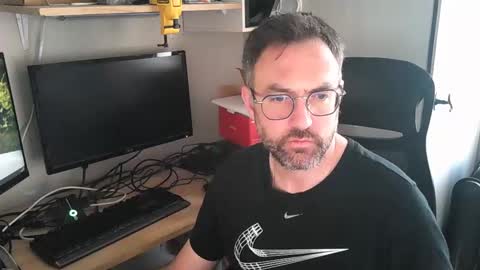 Snapshot of kelvin06133 chatting on 03/01/25, 02:23 kelvin06133 online show from 03/01/25, 02:23