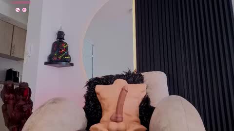 Snapshot of ken_boy_ chatting on 02/14/26, 03:20 online show from 02/14/26, 03:20