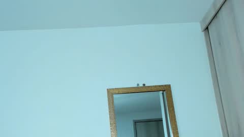 ken_mailik online show from 11/30/25, 08:24