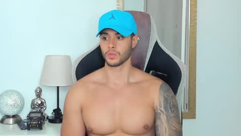 ken_mailik online show from 05/20/26, 11:44