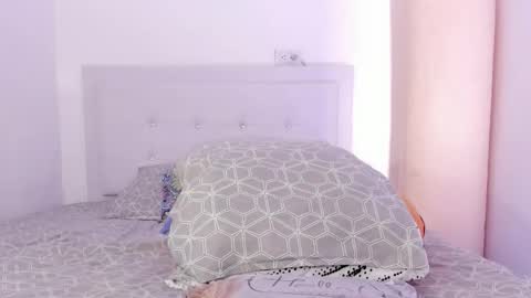 Julian Rivera   online show from 11/08/25, 05:23