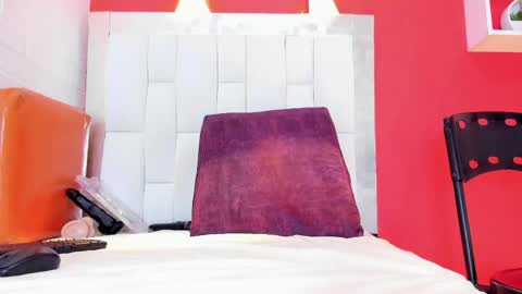 kendal_hot69_ online show from 05/11/26, 04:04