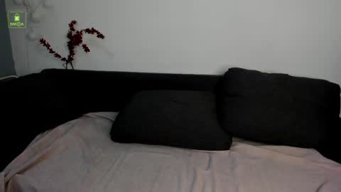 Snapshot of kendal_walkerr chatting on 06/06/26, 04:44 kendal_walkerr online show from 06/06/26, 04:44