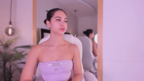    online show from 11/11/25, 12:05