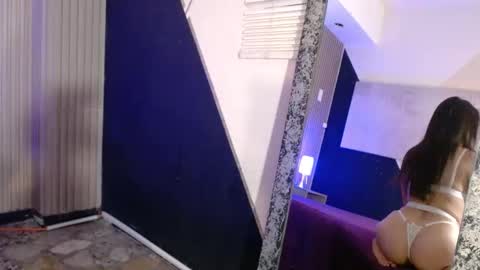 kendall_saenz online show from 10/27/25, 09:08