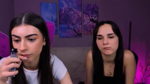 Kendal online show from 11/22/25, 10:14