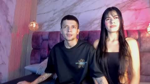 Snapshot of kendalltaylorr chatting on 05/09/26, 03:12 Kendall and Taylor online show from 05/09/26, 03:12