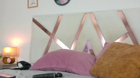   online show from 02/28/25, 05:48