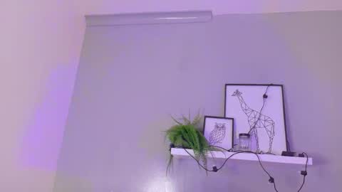   online show from 09/24/25, 10:07