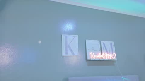 Snapshot of kendalmilleer chatting on 05/29/26, 09:18 online show from 05/29/26, 09:18