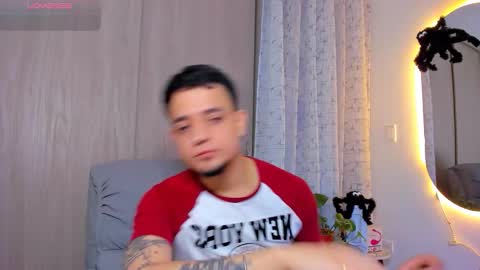 Snapshot of kendel_dimitri chatting on 10/14/25, 01:50 kendel_dimitri online show from 10/14/25, 01:50