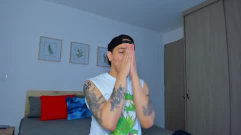 kendel_dimitri online show from 12/03/25, 03:03