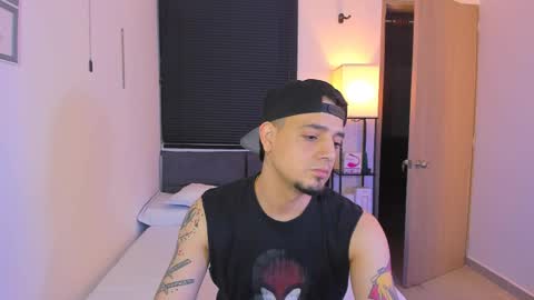 kendel_dimitri online show from 04/01/26, 05:52