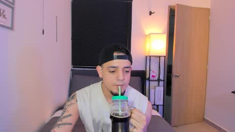 kendel_dimitri online show from 04/15/26, 06:31