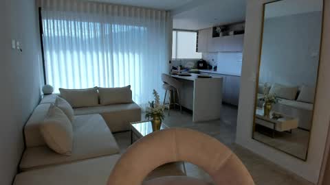 kendra  Benz online show from 04/09/26, 09:31