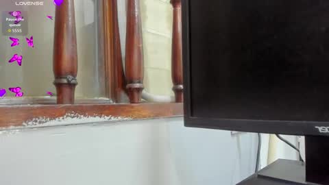 Kendra London online show from 11/17/25, 10:54