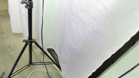 Kendra London online show from 04/30/26, 11:16