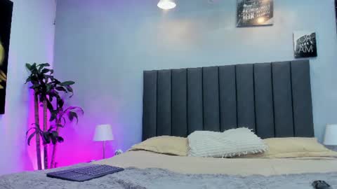 Kendra London online show from 06/11/26, 11:19