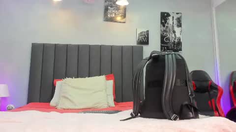 Kendra London online show from 06/12/26, 11:31