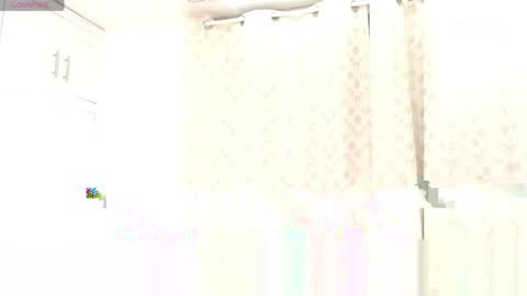 Snapshot of kendra_luux chatting on 05/13/26, 02:47 Kendra Luux online show from 05/13/26, 02:47