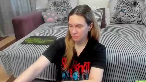 Kendra online show from 04/30/26, 11:42
