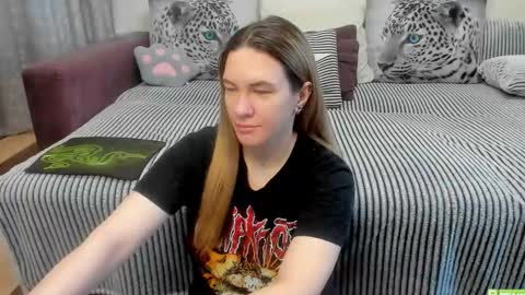 Kendra online show from 05/03/26, 11:44