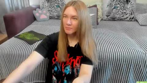 Kendra online show from 05/09/26, 01:00