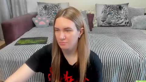 Kendra online show from 05/15/26, 10:50