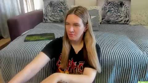 Kendra online show from 06/14/26, 02:24
