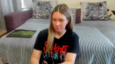 Kendra online show from 06/26/26, 12:15