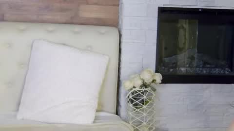 Snapshot of kendrabloom chatting on 02/03/26, 08:19 KendraBloom online show from 02/03/26, 08:19