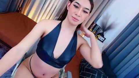 Kendra online show from 02/15/25, 12:26