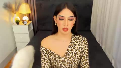 Kendra online show from 03/05/25, 10:55