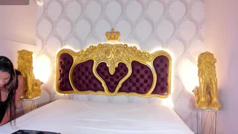 Snapshot of kendralholson chatting on 02/08/26, 04:27 Kendral online show from 02/08/26, 04:27