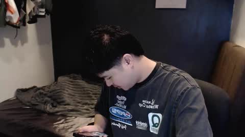 Snapshot of kenhotline911 chatting on 11/28/25, 06:38 ken online show from 11/28/25, 06:38