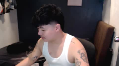 Snapshot of kenhotline911 chatting on 12/01/25, 07:35 ken online show from 12/01/25, 07:35