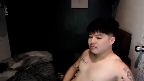 Snapshot of kenhotline911 chatting on 02/19/26, 02:35 ken online show from 02/19/26, 02:35