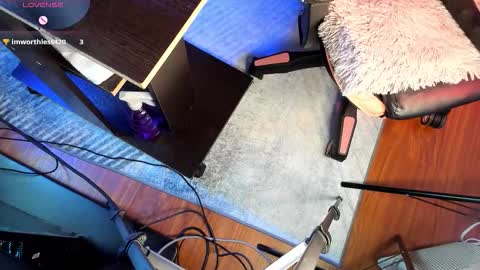  01  online show from 11/27/25, 03:36