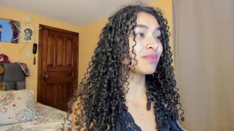 Snapshot of keniia_riizz chatting on 06/30/26, 07:59 Kenia online show from 06/30/26, 07:59