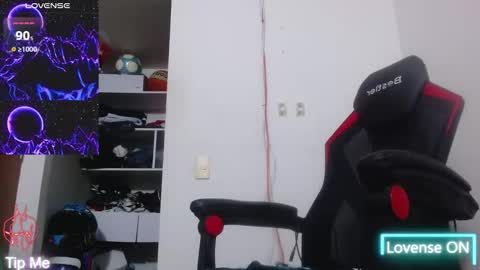 Snapshot of kenn_blake1 chatting on 02/01/26, 09:02 blake online show from 02/01/26, 09:02