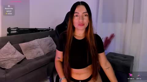 Snapshot of kennawells_ chatting on 02/18/26, 04:03 kenna online show from 02/18/26, 04:03