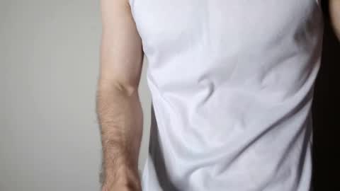 Snapshot of kennerfox77 chatting on 02/26/25, 02:04 Kennfox777 online show from 02/26/25, 02:04