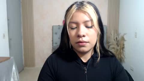 Snapshot of kennethcodyy chatting on 04/12/26, 01:27 kennethcodyy online show from 04/12/26, 01:27