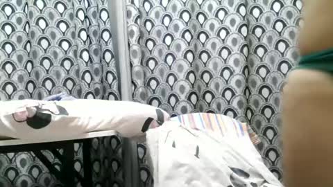 jeanny online show from 06/18/26, 04:24