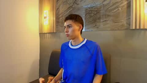 kenny_hank online show from 06/03/26, 04:04