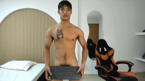 Snapshot of kenshi_roa chatting on 04/25/26, 03:53 kenshi_roa online show from 04/25/26, 03:53