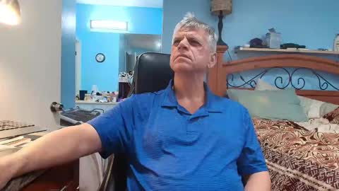 Snapshot of kent_ham chatting on 04/10/26, 01:11 kent_ham online show from 04/10/26, 01:11