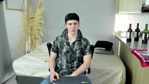 Snapshot of kent_zagann chatting on 02/21/26, 07:31 Santiago online show from 02/21/26, 07:31