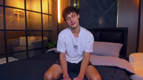 Peter     online show from 06/17/26, 07:04