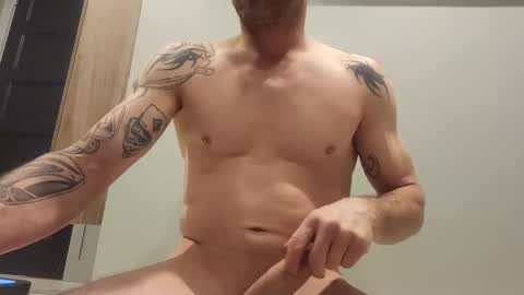 Snapshot of kenw34 chatting on 12/11/24, 09:45 kenw34 online show from 12/11/24, 09:45